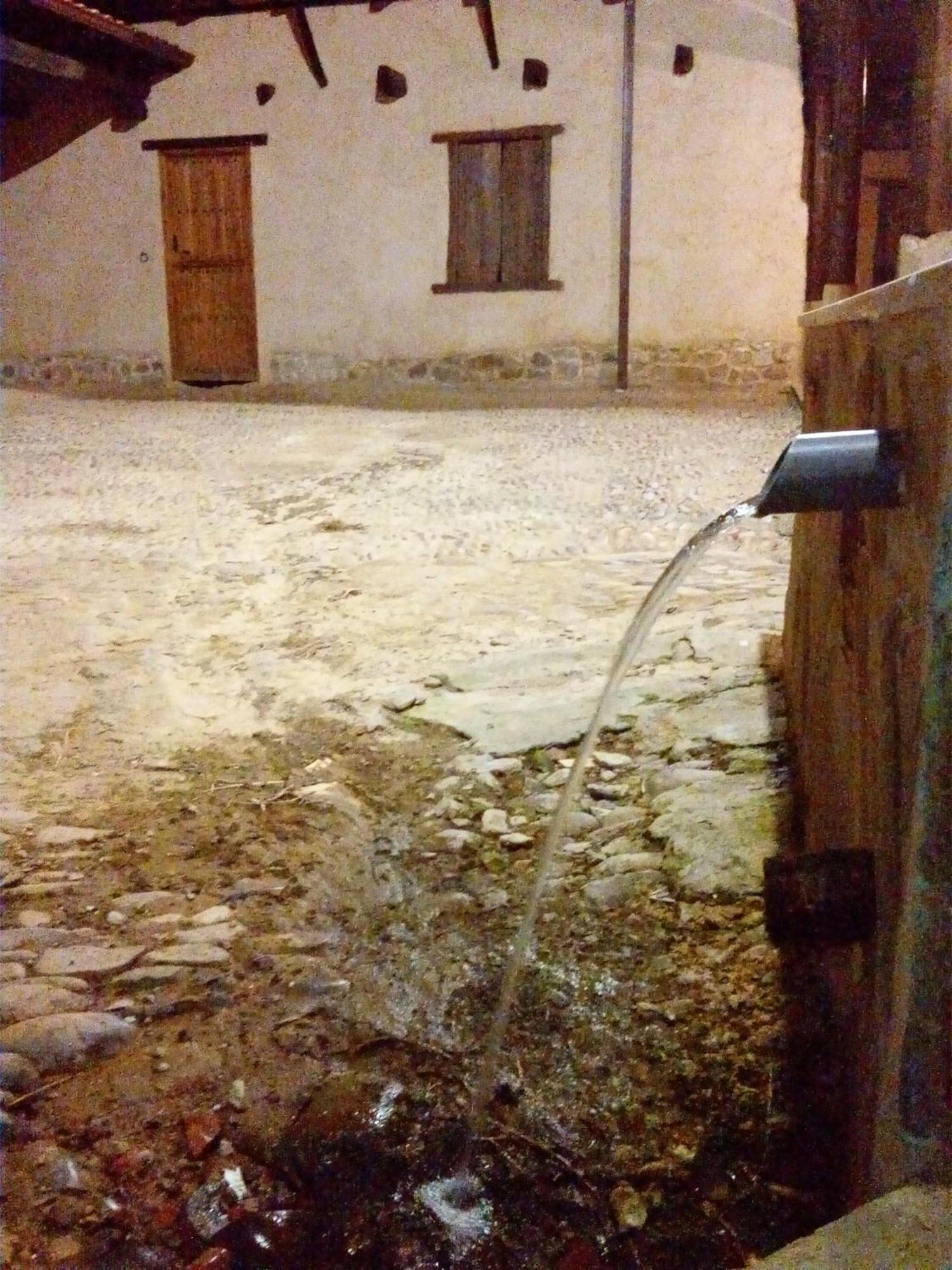 Casa Rural Abuela Tina Антоньян-дель-Валье Экстерьер фото
